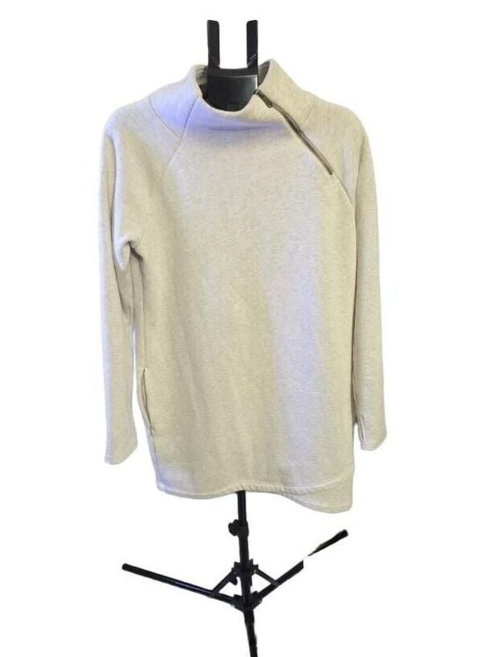 Athleta Cozy Karma Asymmetrical Pullover Sweatshirt Oatmeal Heather Medium